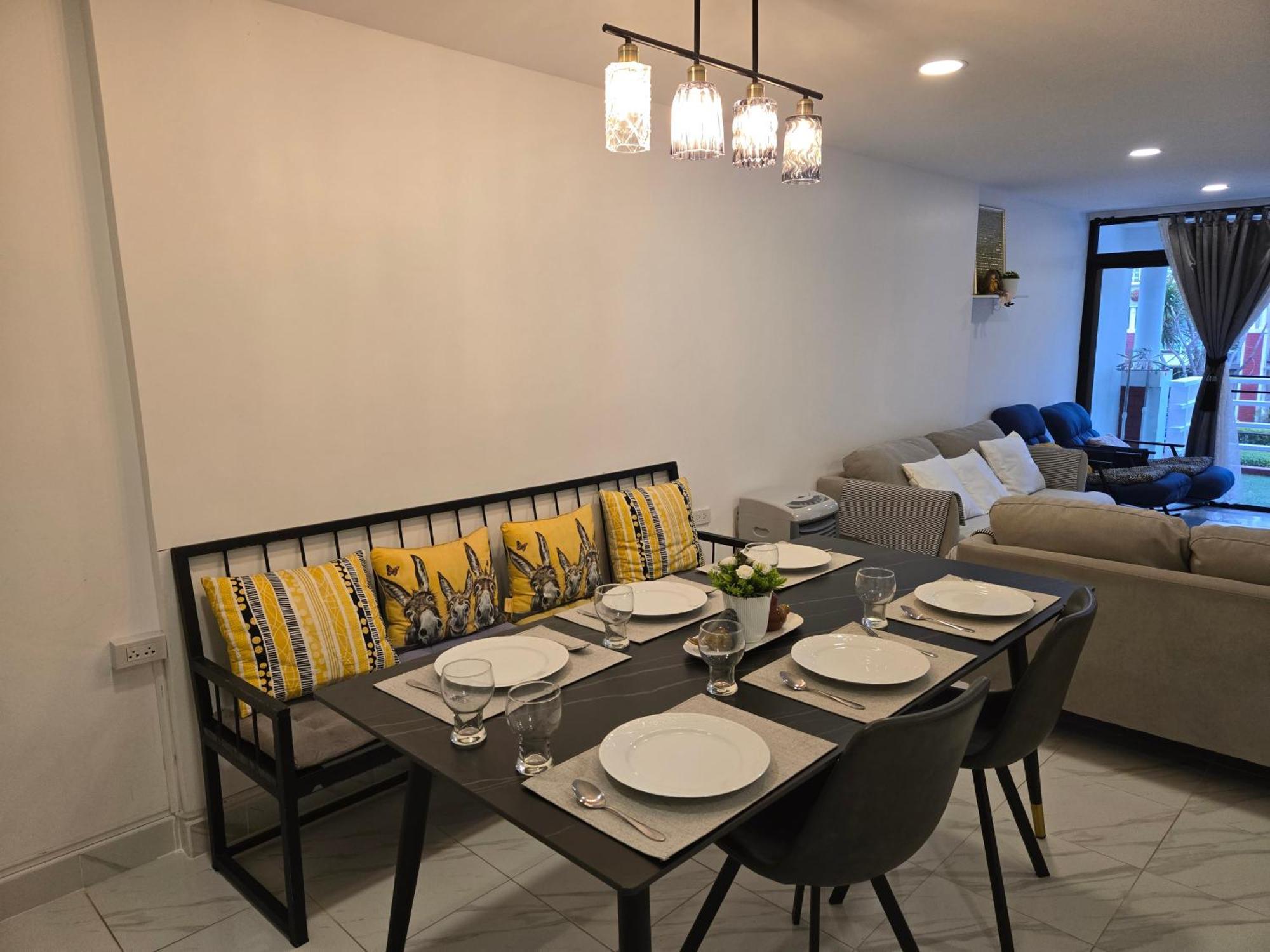 2 Beds Front Beach Jomtien Beach Esterno foto